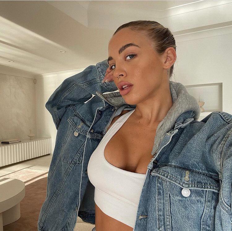 👉👌💦🍆Hot sexy girl available for hookup sex🍑💦🍆