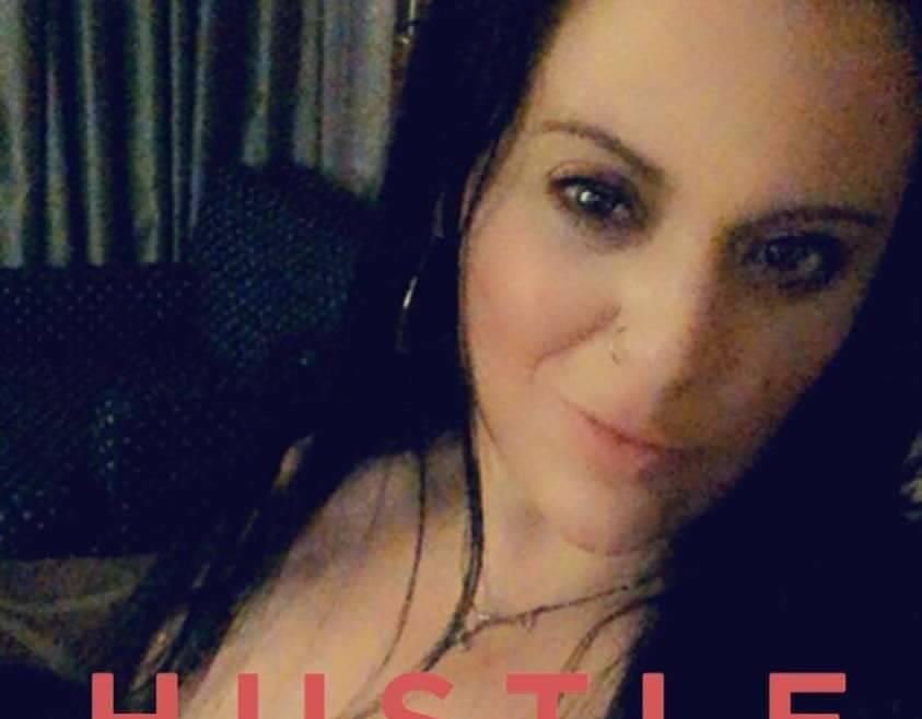 milf mommy! sexy sassy while being classy in call king ferg