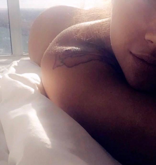   OneWeekOnly Wet & Wild Latina Ready to Please  