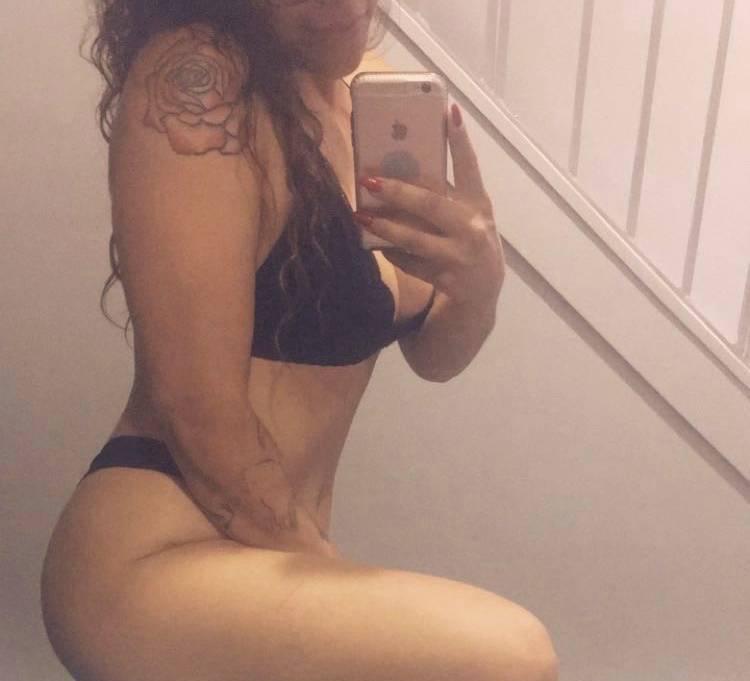   OneWeekOnly Wet & Wild Latina Ready to Please  