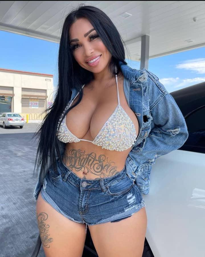 Naughty and sexy Bianca 🍑💦