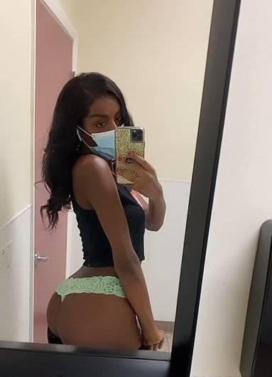 I’m always available for both incall and outcall service