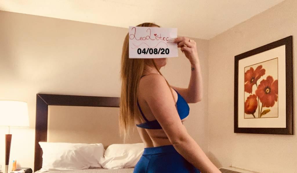 IM BACK XO canadian giiirrls hot kitten make me purrr •