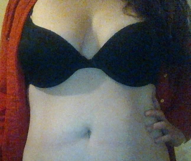 Central Halifax ... discrete hotel.. come play