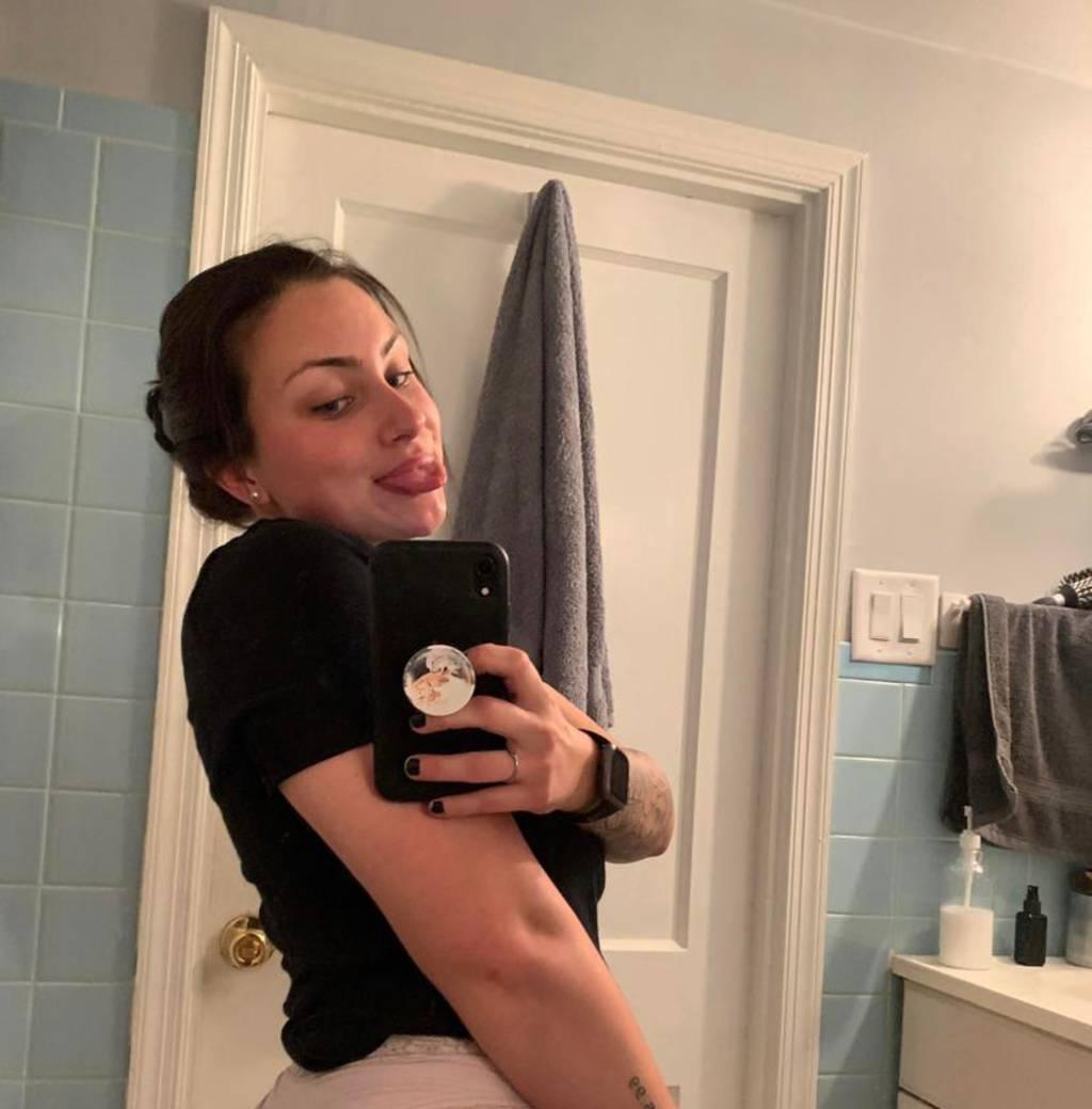 sweet in the middle...available 24/7 for both in & out call