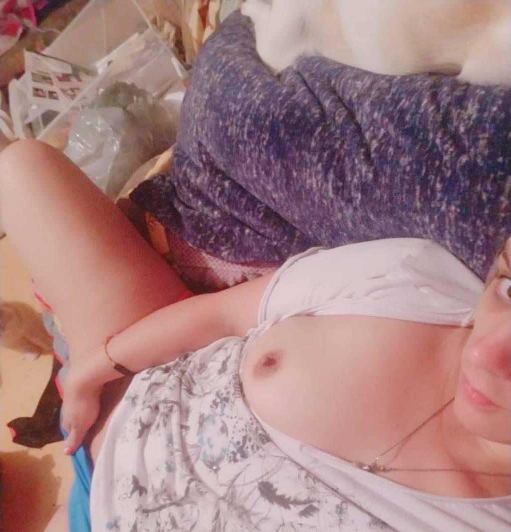 hot and horny sunny!!!!!