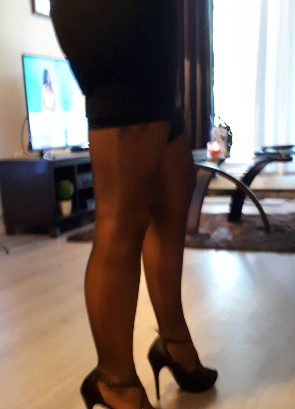 ANIKA—FUN, fit and 40!