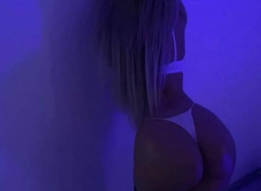 ★new blonde ★ fetish girl available ★