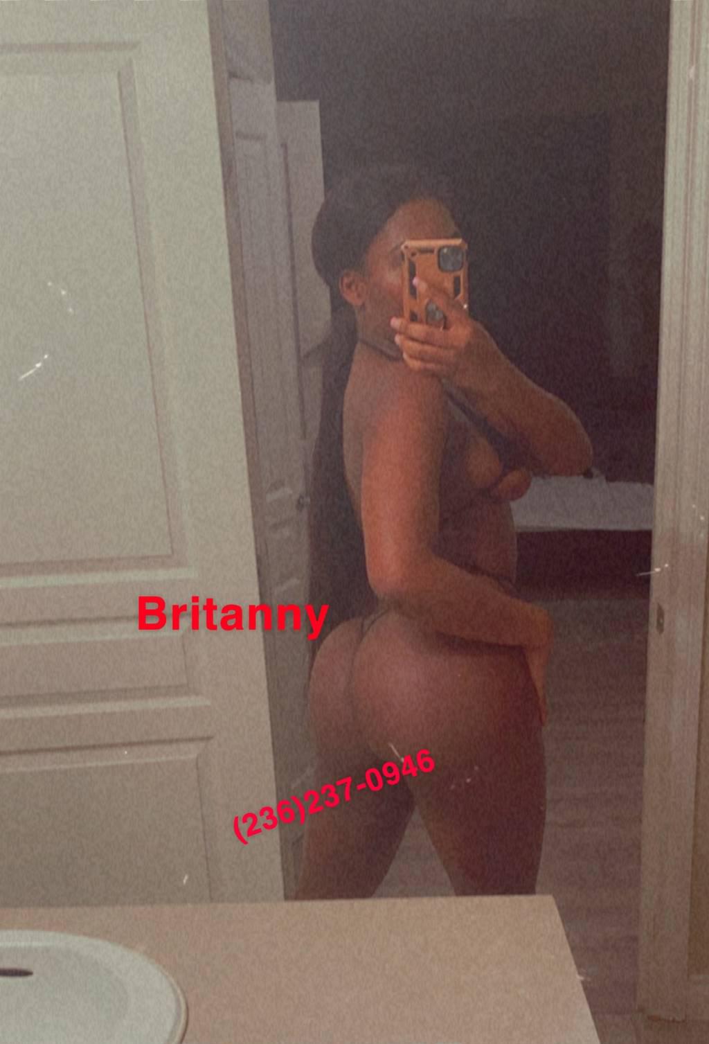 NEW IN TOWNJUICY BOOTYPRETTY FACENAUGHTY BABE