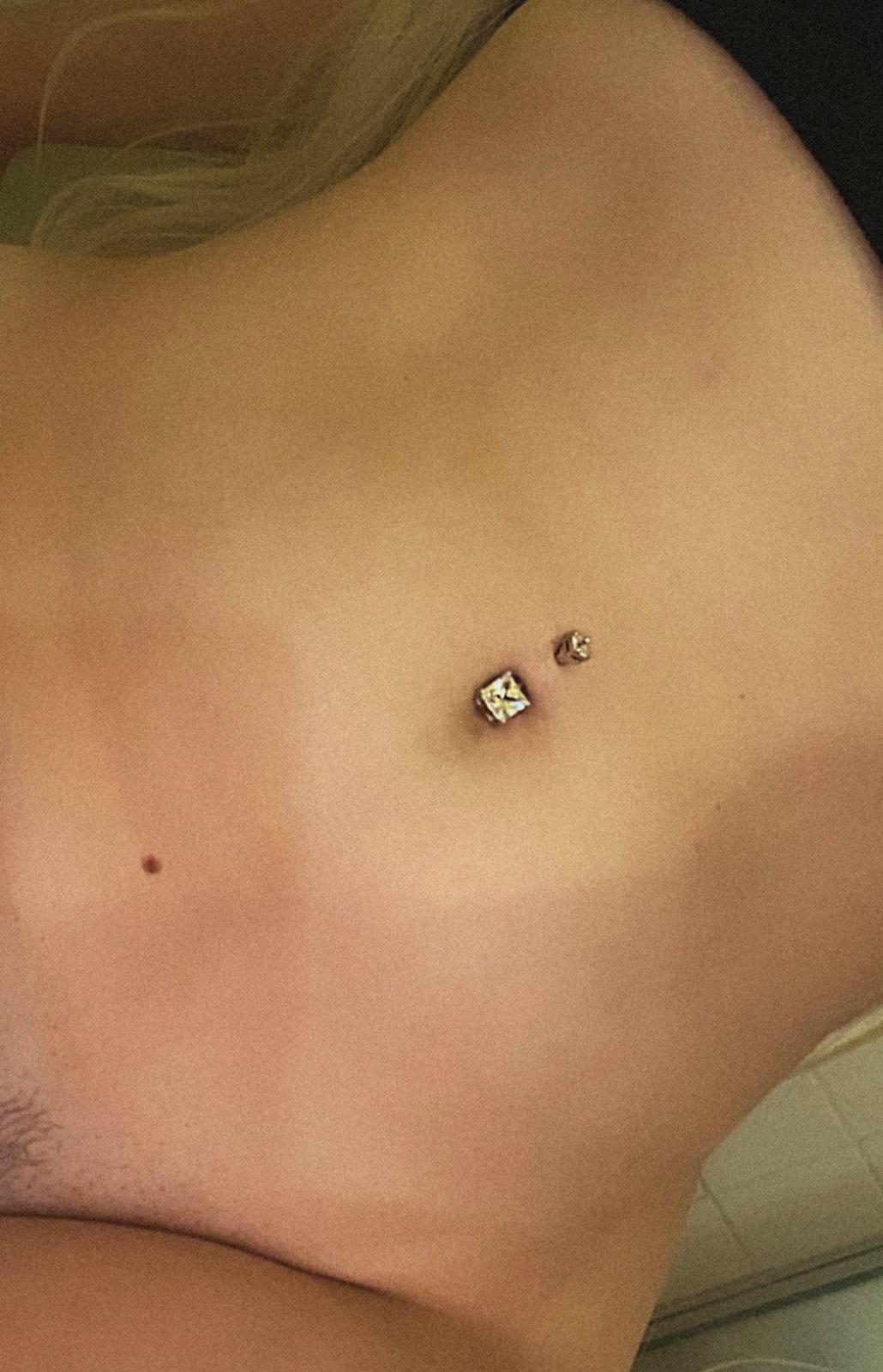 Down for hook up 💦🍑🍆