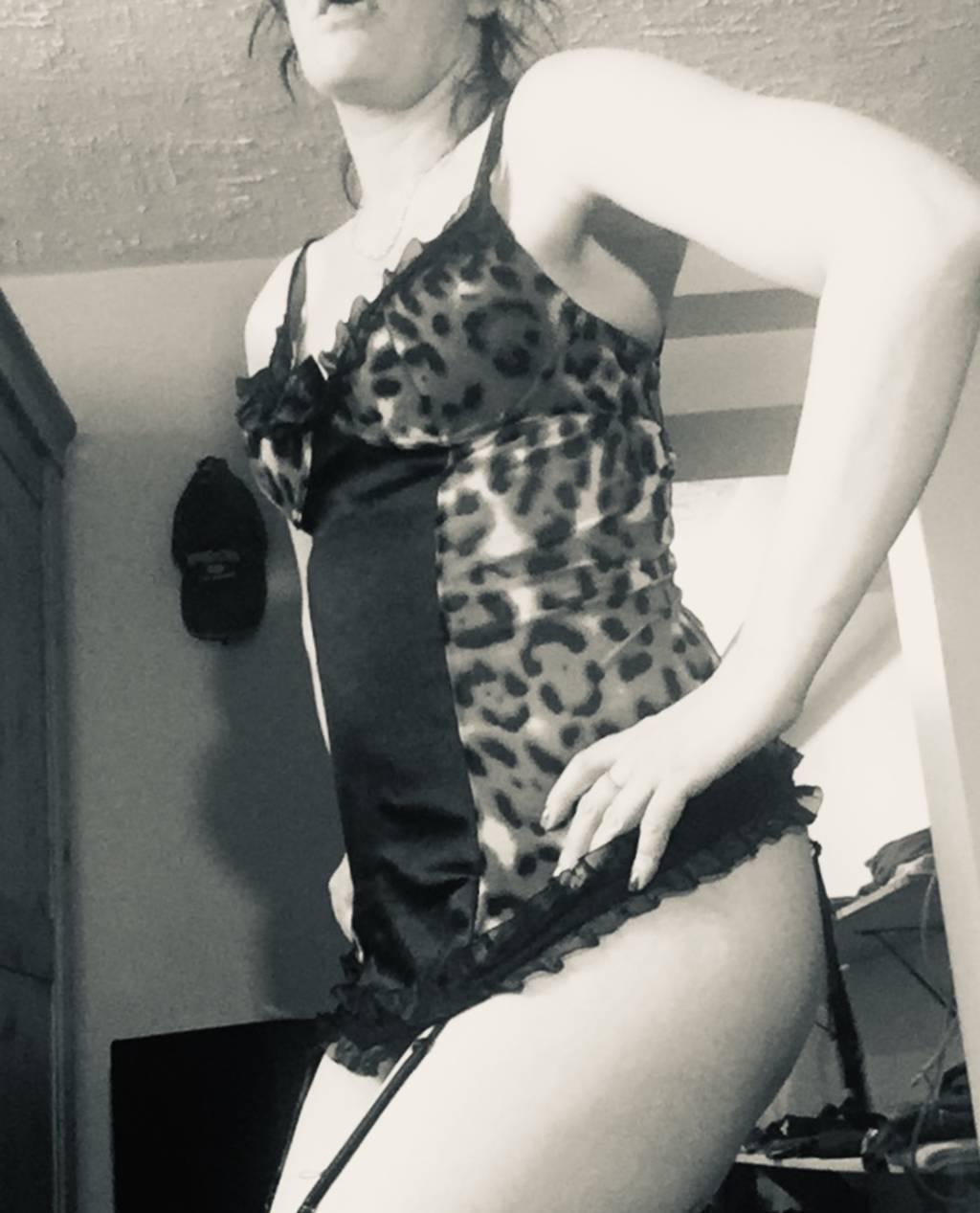 Come and play with me I’m waiting for you