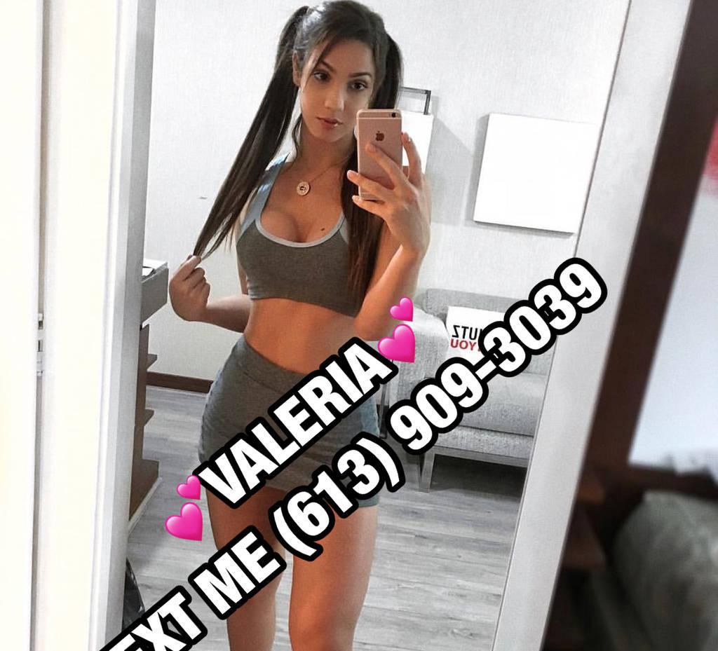 NEW IN EDMONTON EXOTIC LATIN PRINCESs 27k IG followerS