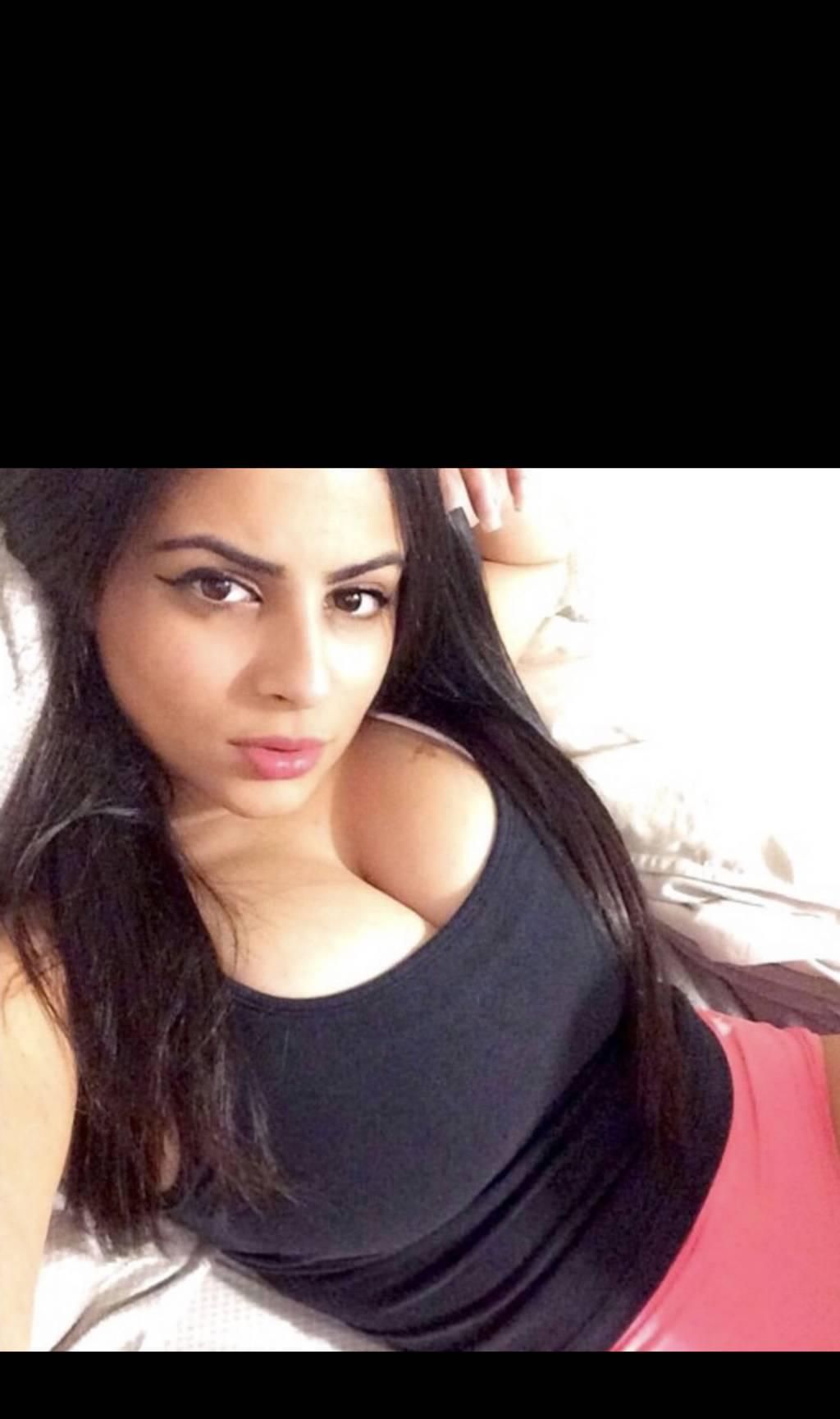 First time in abbostford!Erica !! Always ready for fun! Duo