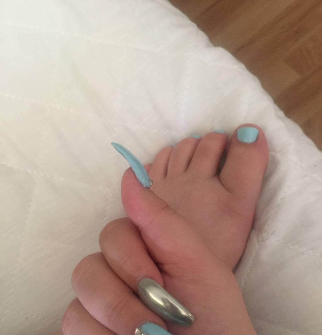 ABBY FXCK MY T!GHTW3TPU$$Y