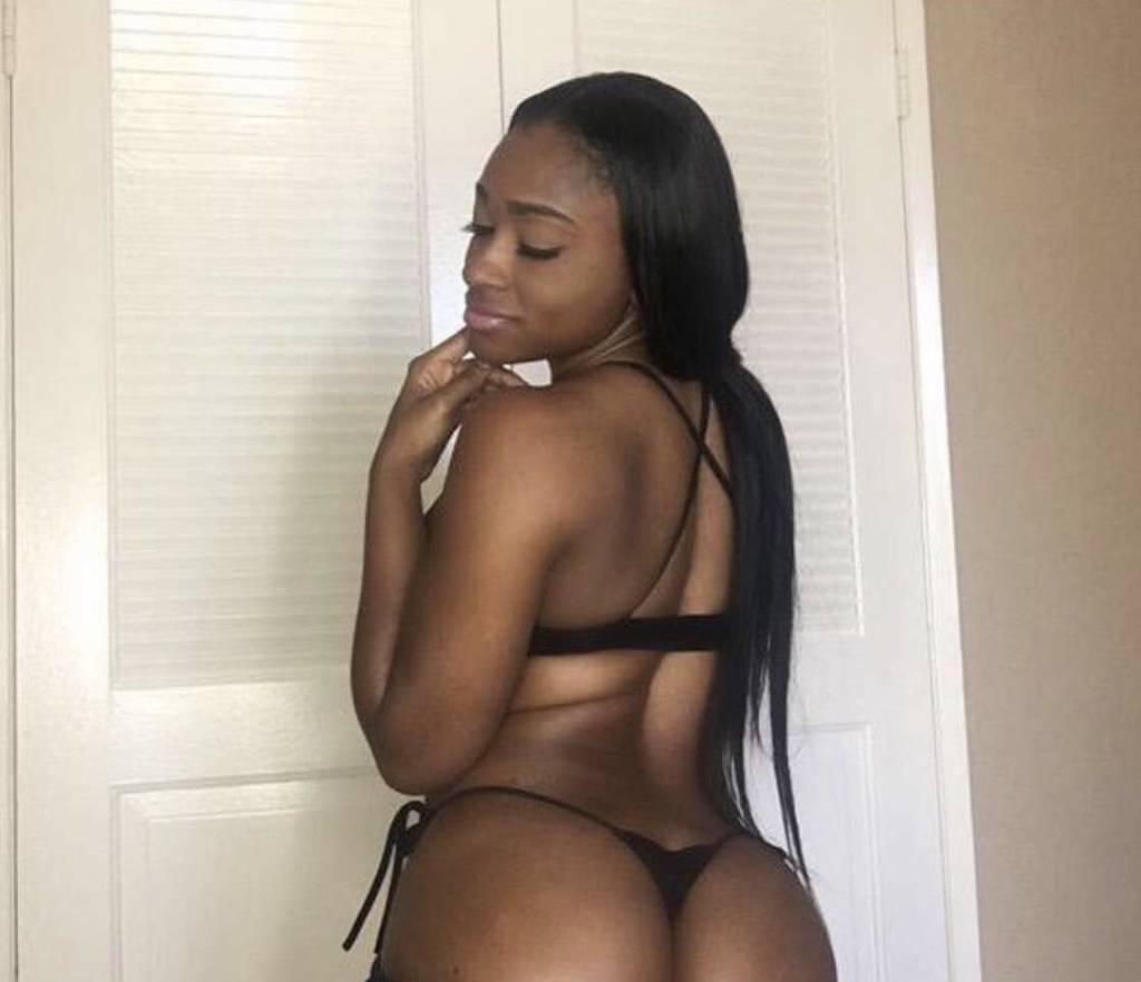 Best Mouth In Town —> -f3tish friendly-$l0ppy d3eptr0at