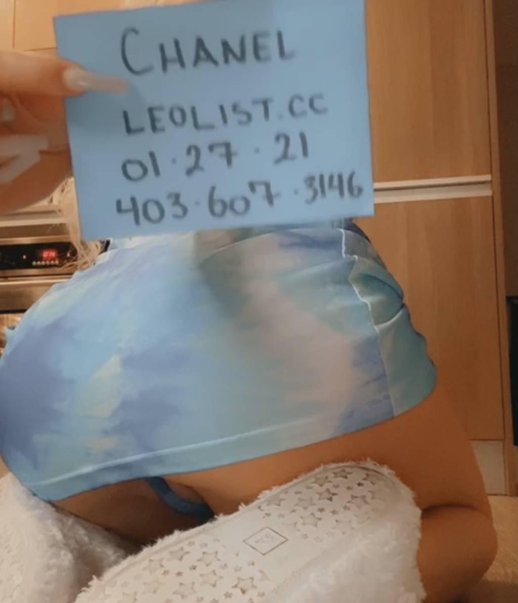 offering onlyfans! Calgary’s Hottest Barbie!