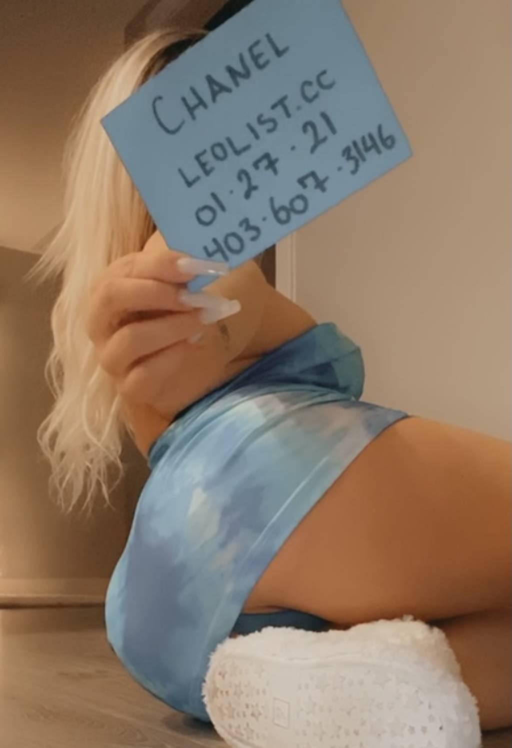 offering onlyfans! Calgary’s Hottest Barbie!