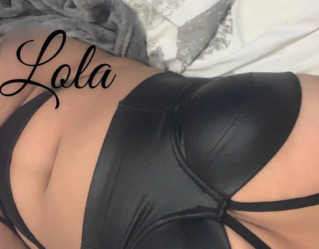 LOLA ~38DD LET'S PLAY