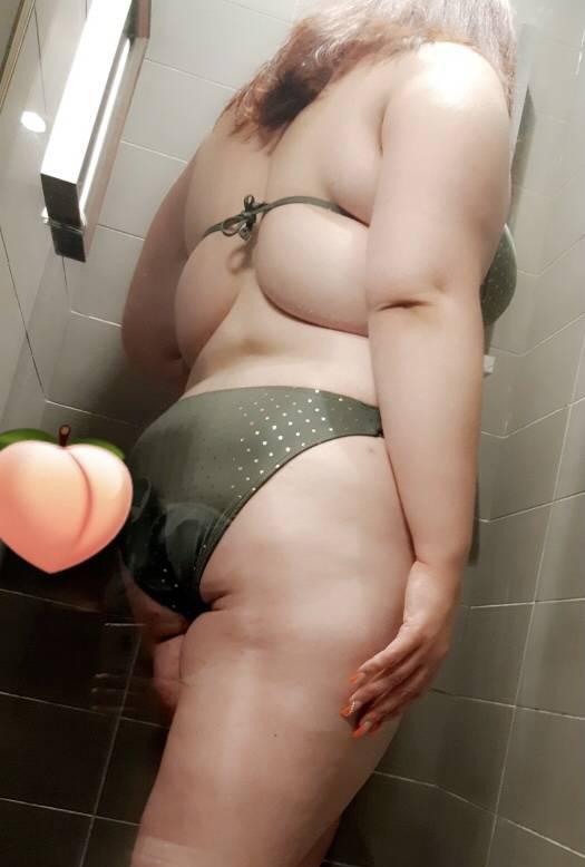 gr33kqu33n!! squirt3rr!! 3xtremely open minded!!