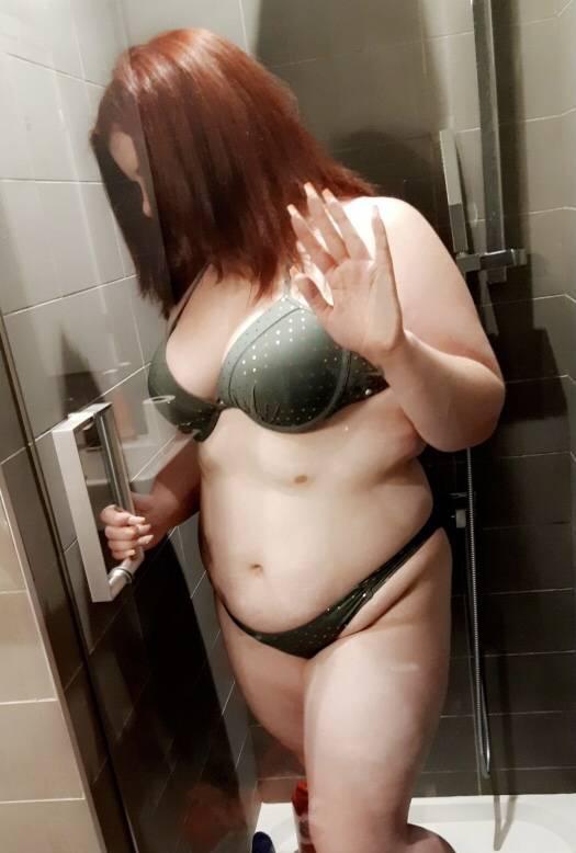 gr33kqu33n!! squirt3rr!! 3xtremely open minded!!