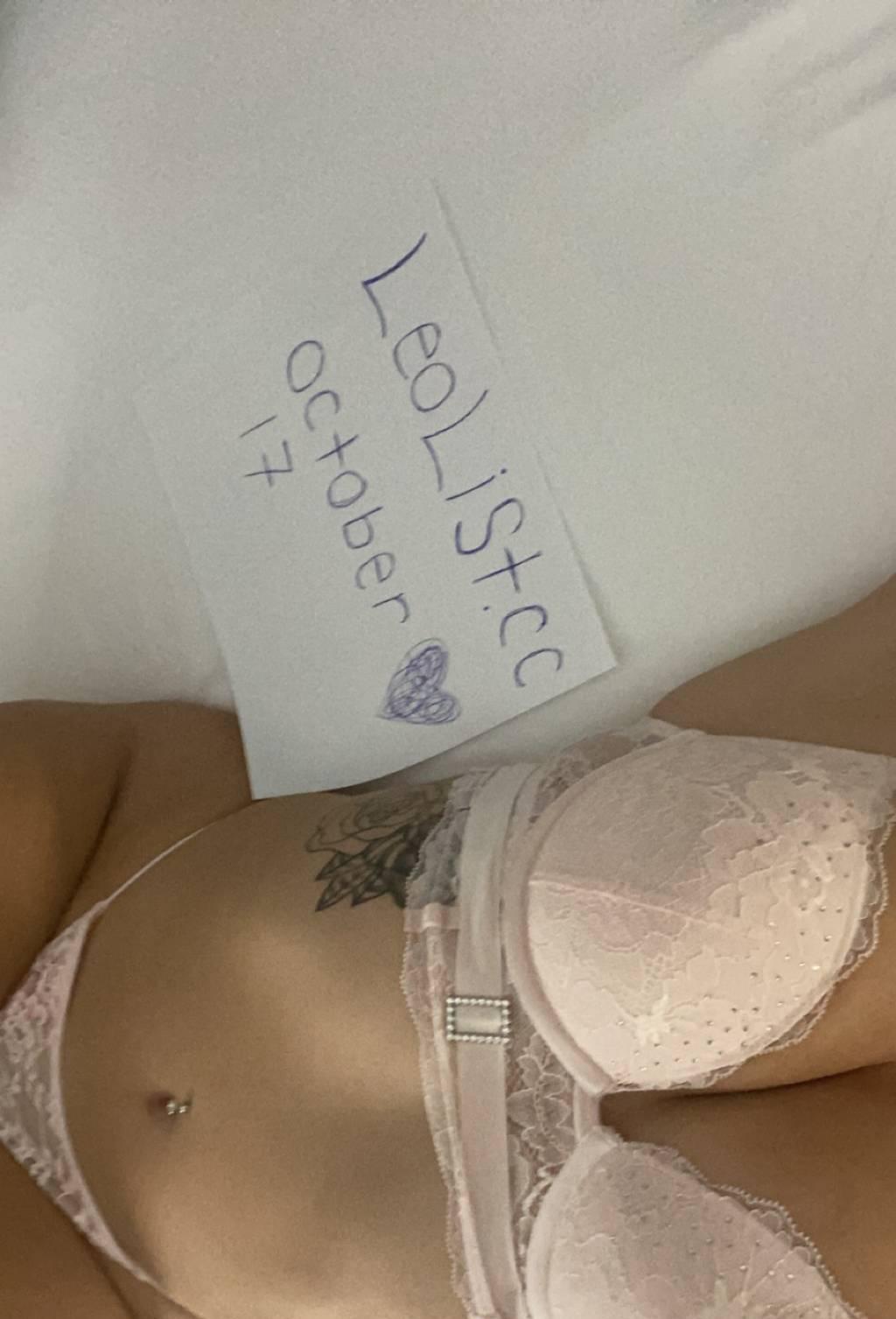 Top Of The Line ♡ 𝒫𝓇𝑒𝓉𝓉𝓎&𝒫𝑒𝓉𝒾𝓉𝑒