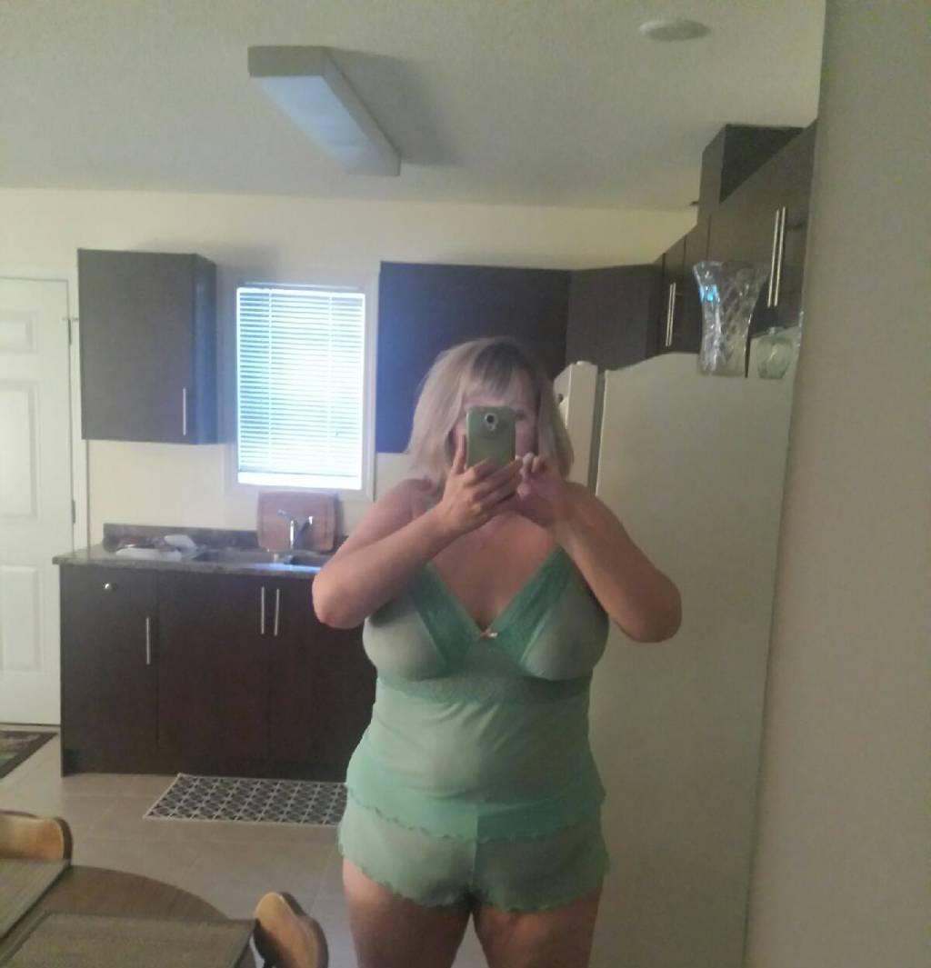 WINNIPEG SQUIRTER! HERE UNTIL SUN 180 2 HR SPECIAL PREBOOK