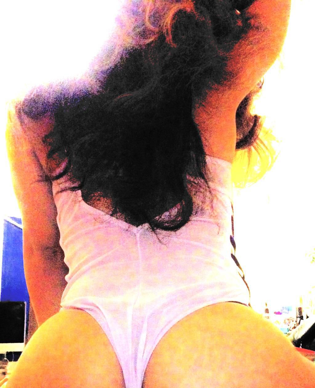 CanadianYoung and Independent100%REALBEST service