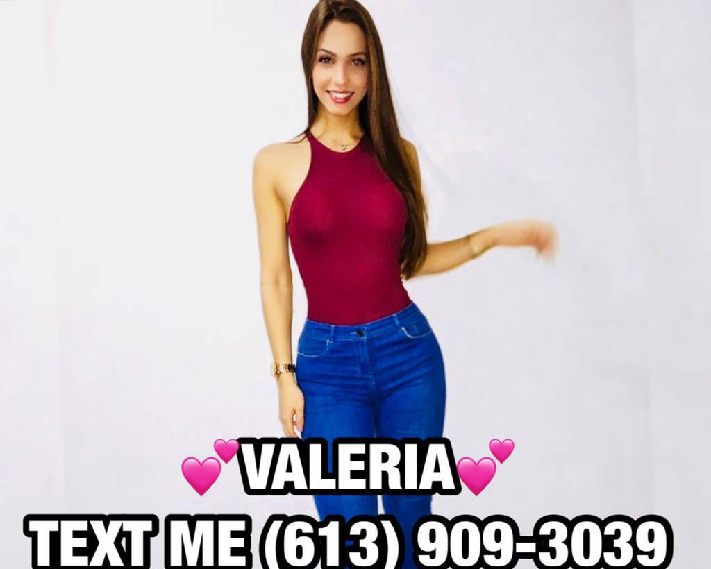 NEW IN EDMONTON EXOTIC LATIN PRINCESs 27k IG followerS