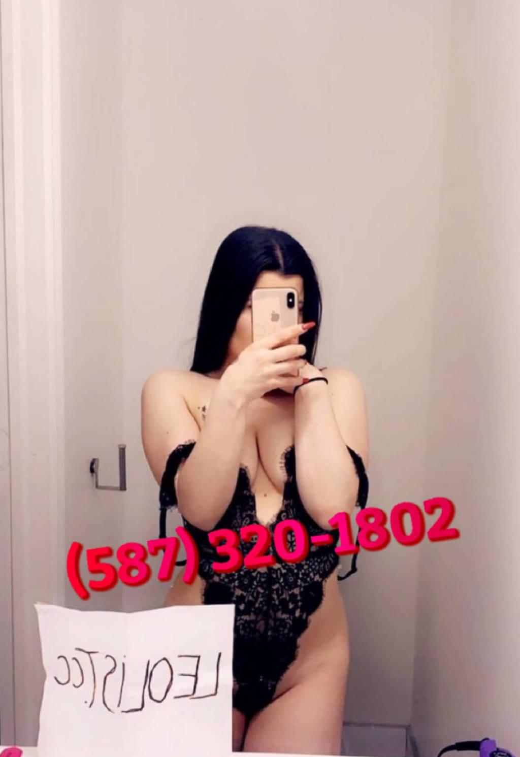 ♤ Young Naughty Bombshell ♤ Wet & Ready !! I