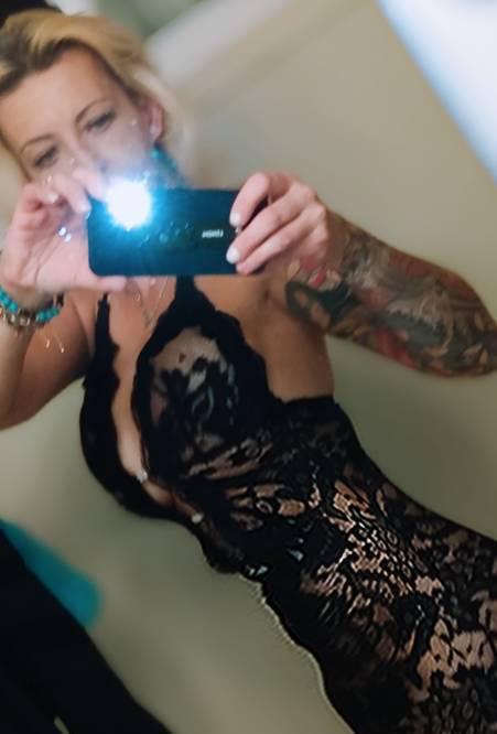 HIGHLY TALENTED XXX 38DD PLAYMATE MORGAN HOT SEXY NAUGHTY!