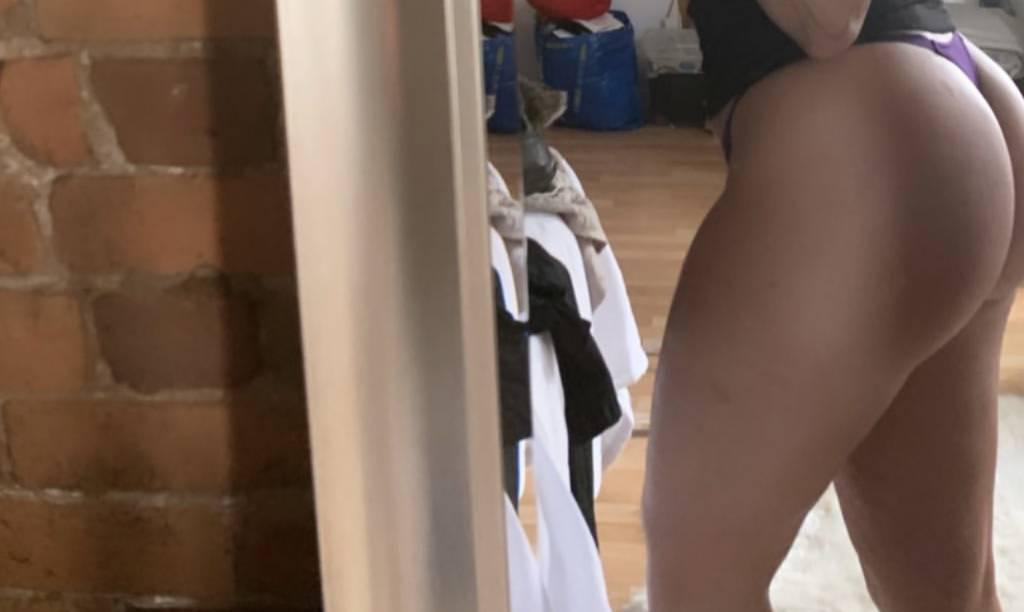 {INCALL} Prada ~ Sexy curves like an hourglass