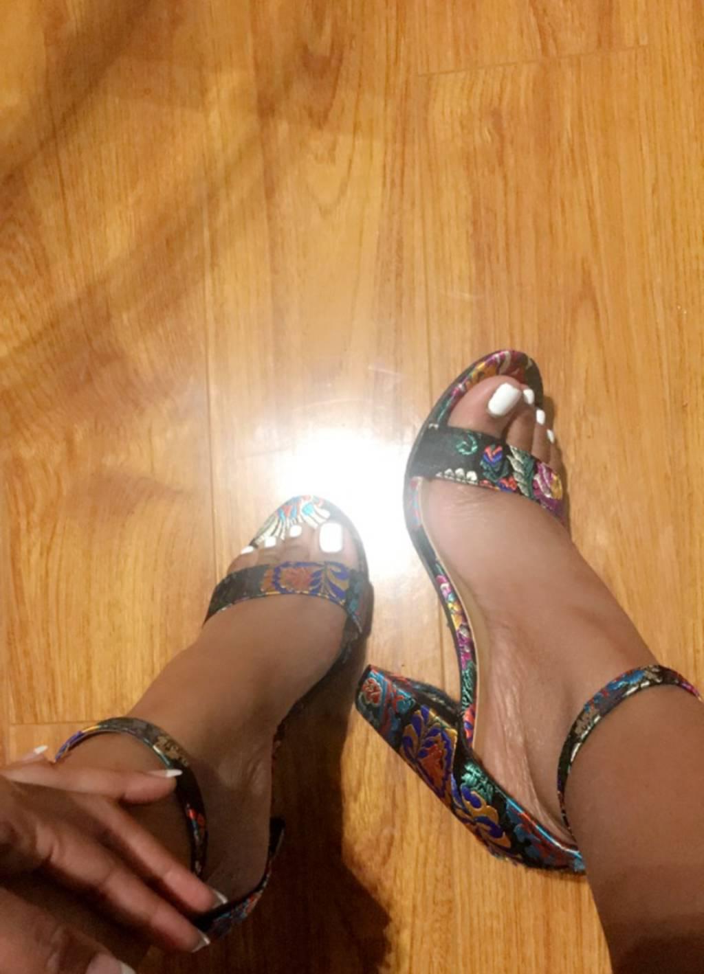 STRAPPED SCHOOLGIRL Fantasy Roleplay - I bring the party