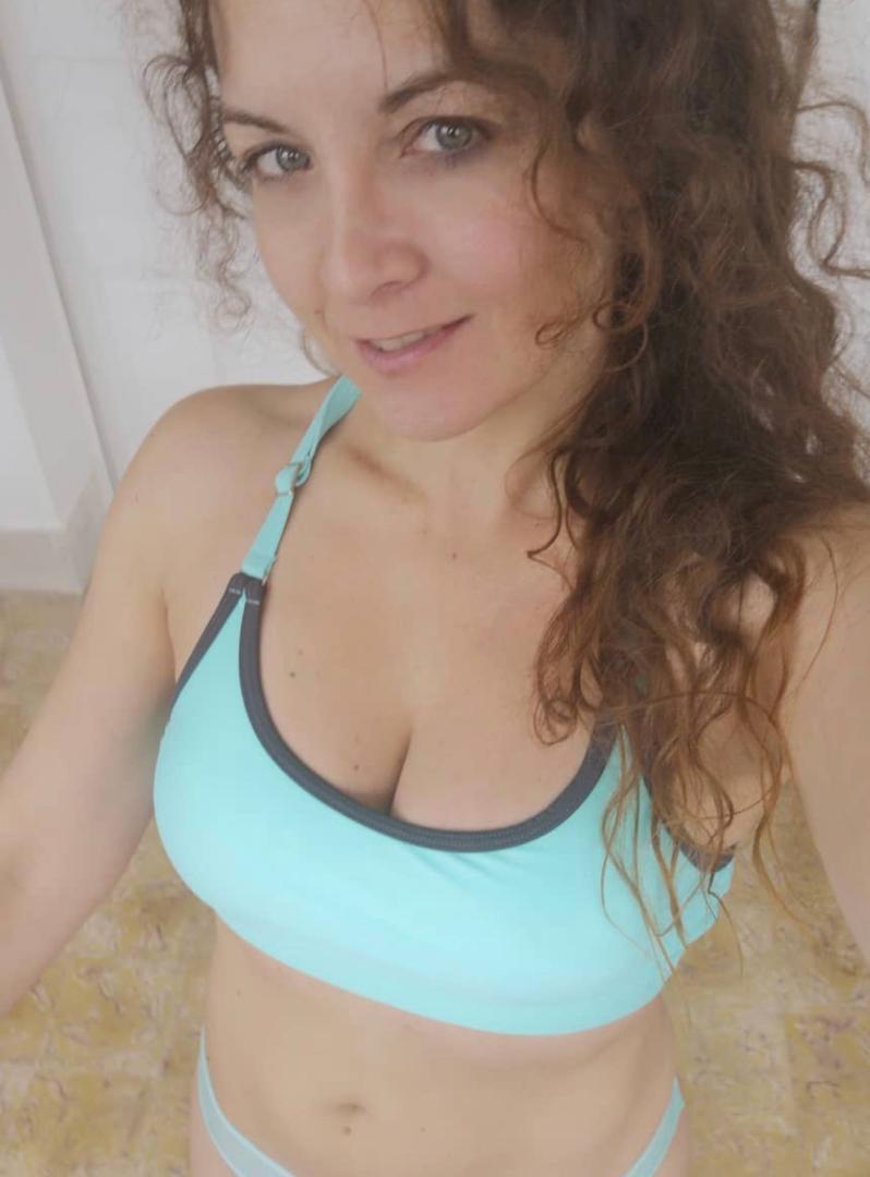 AVAILABLE FOR STRICTLY HOOKUP