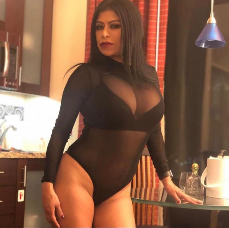 HMU if you’re down to fuck ... Ask for my rates